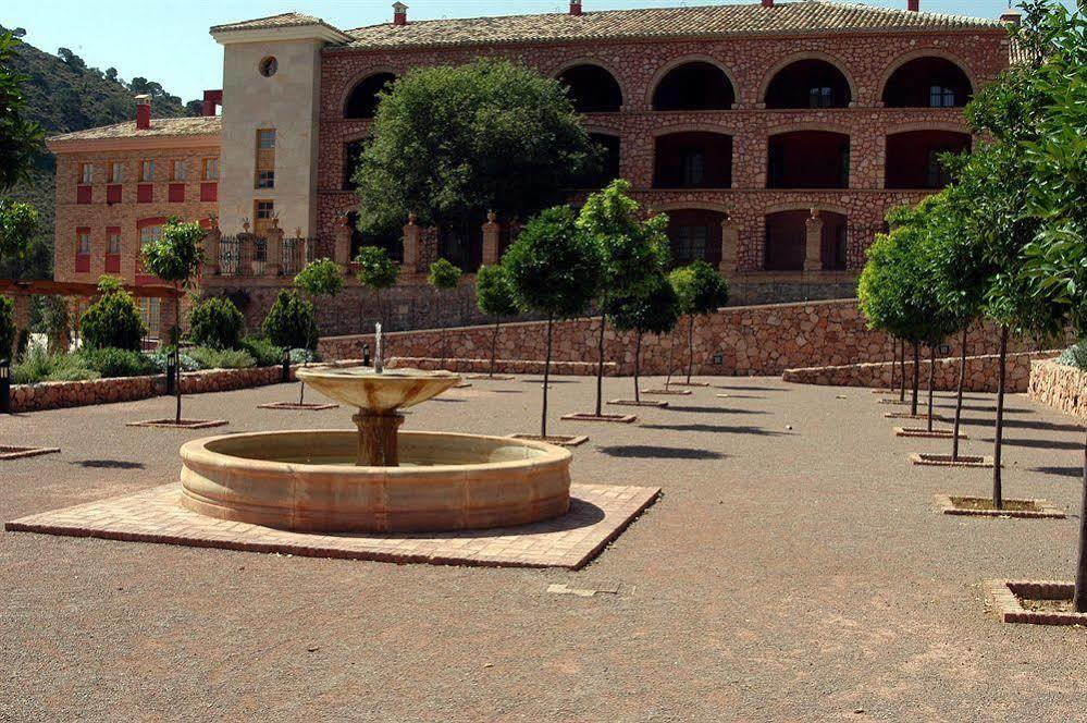 Monasterio De Santa Eulalia Hotel Totana Eksteriør billede